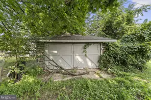 16 Windsor Ave, Upper Darby, PA 19082 - Photo 31