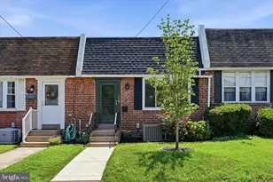 105 Fronefield Ave, Marcus Hook, PA 19061 - Photo 1