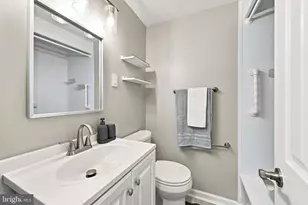 105 Fronefield Ave, Marcus Hook, PA 19061 - Photo 17