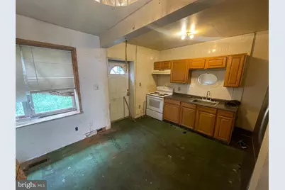 1037 McDowell Avenue, Chester, PA 19013 - Photo 5