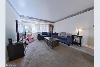 802 South Ave #C2, Secane, PA 19018 - Photo 9