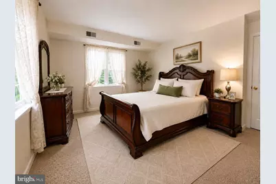 802 South Ave #C2, Secane, PA 19018 - Photo 5