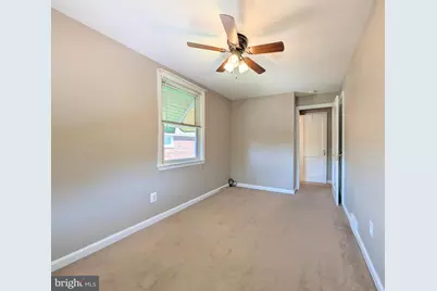1042 Hopkins Avenue, Glenolden, PA 19036 - Photo 23