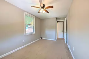 1042 Hopkins Ave, Glenolden, PA 19036 - Photo 23