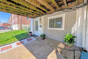 1042 Hopkins Ave, Glenolden, PA 19036 - Photo 35