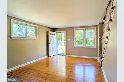 1042 Hopkins Avenue, Glenolden, PA 19036 - Photo 5