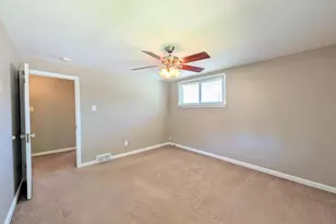 1042 Hopkins Ave, Glenolden, PA 19036 - Photo 21