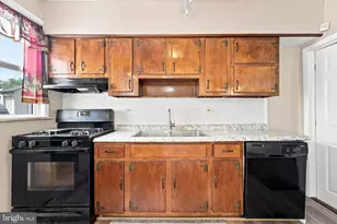 7 Oakley Rd, Upper Darby, PA 19082 - Photo 9