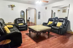 7247 Bradford Rd, Upper Darby, PA 19082 - Photo 3