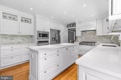 256 Clover Circle, Media, PA 19063 - Photo 11