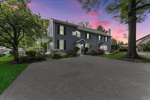 310 Cedar Ln, Wallingford, PA 19086 - Photo 25