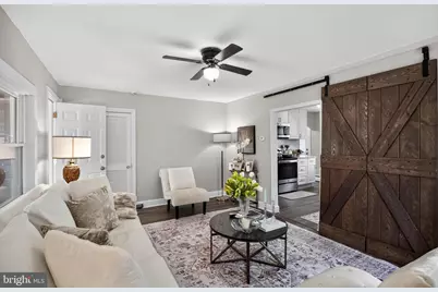 300 Walnut Street, Upper Chichester, PA 19061 - Photo 5