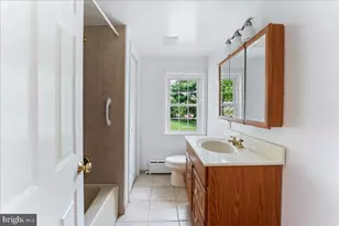 310 Cedar Ln, Wallingford, PA 19086 - Photo 15