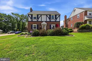 808 Stanbridge Rd, Drexel Hill, PA 19026 - Photo 1