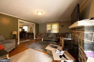 2200 E County Line Rd, Ardmore, PA 19003 - Photo 5