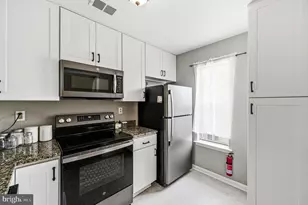 349 Cashel Ct, Aston, PA 19014 - Photo 7