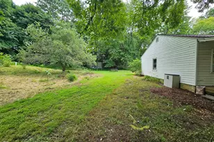 91 Brandywine St, Chadds Ford, PA 19317 - Photo 19