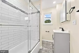 210 Marshall Ave, Darby, PA 19023 - Photo 11