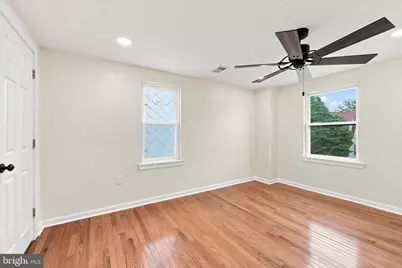 210 Marshall Avenue, Darby, PA 19023 - Photo 9