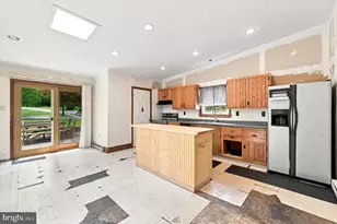 845 Upton Rd, Aston, PA 19014 - Photo 5