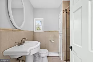 300 E Township Line Rd, Havertown, PA 19083 - Photo 25