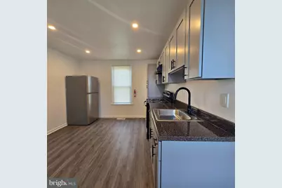 220 Irving Street, Trainer, PA 19061 - Photo 7