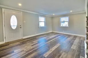40 Neeld Ln, Aston, PA 19014 - Photo 3