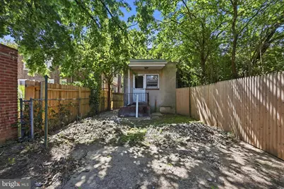 412 E 20th Street, Chester, PA 19013 - Photo 15