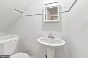 412 E 20th St, Chester, PA 19013 - Photo 13