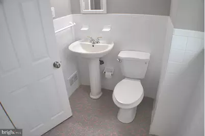 1313 Langley Street, Trainer, PA 19061 - Photo 27