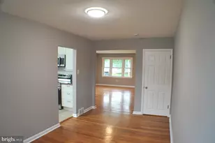 1313 Langley St, Trainer, PA 19061 - Photo 5