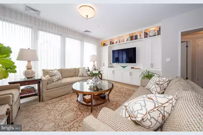 427 E Lancaster Avenue #1301, Wayne, PA 19087 - Photo 17