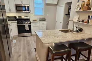 404 W Wayne Ave, Wayne, PA 19087 - Photo 5