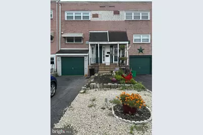 2123 Ravenwood Road, Folcroft, PA 19032 - Photo 1