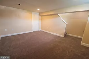 715 W Oakwood Dr, Glenolden, PA 19036 - Photo 33