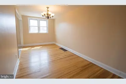 715 W Oakwood Drive, Glenolden, PA 19036 - Photo 7