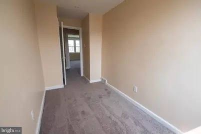 715 W Oakwood Drive, Glenolden, PA 19036 - Photo 27