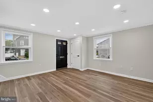 329 Holmes Rd, Holmes, PA 19043 - Photo 7