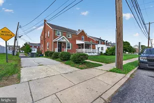 329 Holmes Rd, Holmes, PA 19043 - Photo 1