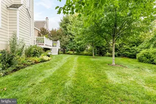 303 Park Hill Ln, Newtown Square, PA 19073 - Photo 3