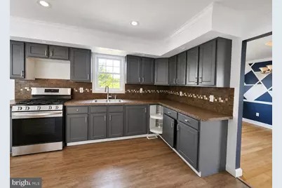 2017 Chestnut Street, Holmes, PA 19043 - Photo 3