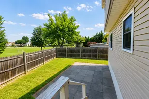 2017 Chestnut St, Holmes, PA 19043 - Photo 9