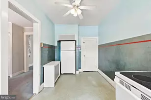238 Parker Ave, Upper Darby, PA 19082 - Photo 11