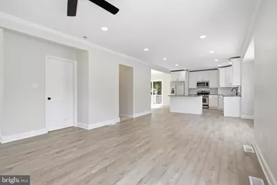 924 7th Avenue, Prospect Park, PA 19076 - Photo 9