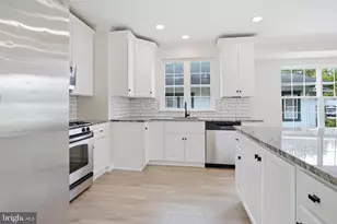 924 7th Ave, Prospect Park, PA 19076 - Photo 13