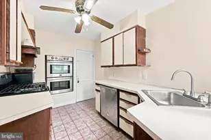 162 W Baltimore Ave, Lansdowne, PA 19050 - Photo 7