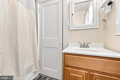162 W Baltimore Avenue, Lansdowne, PA 19050 - Photo 15