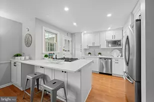 238 Barcladen Cir, Bryn Mawr, PA 19010 - Photo 11
