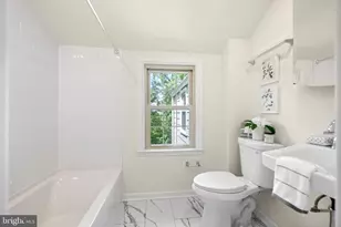 238 Barcladen Cir, Bryn Mawr, PA 19010 - Photo 17