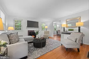 238 Barcladen Cir, Bryn Mawr, PA 19010 - Photo 5